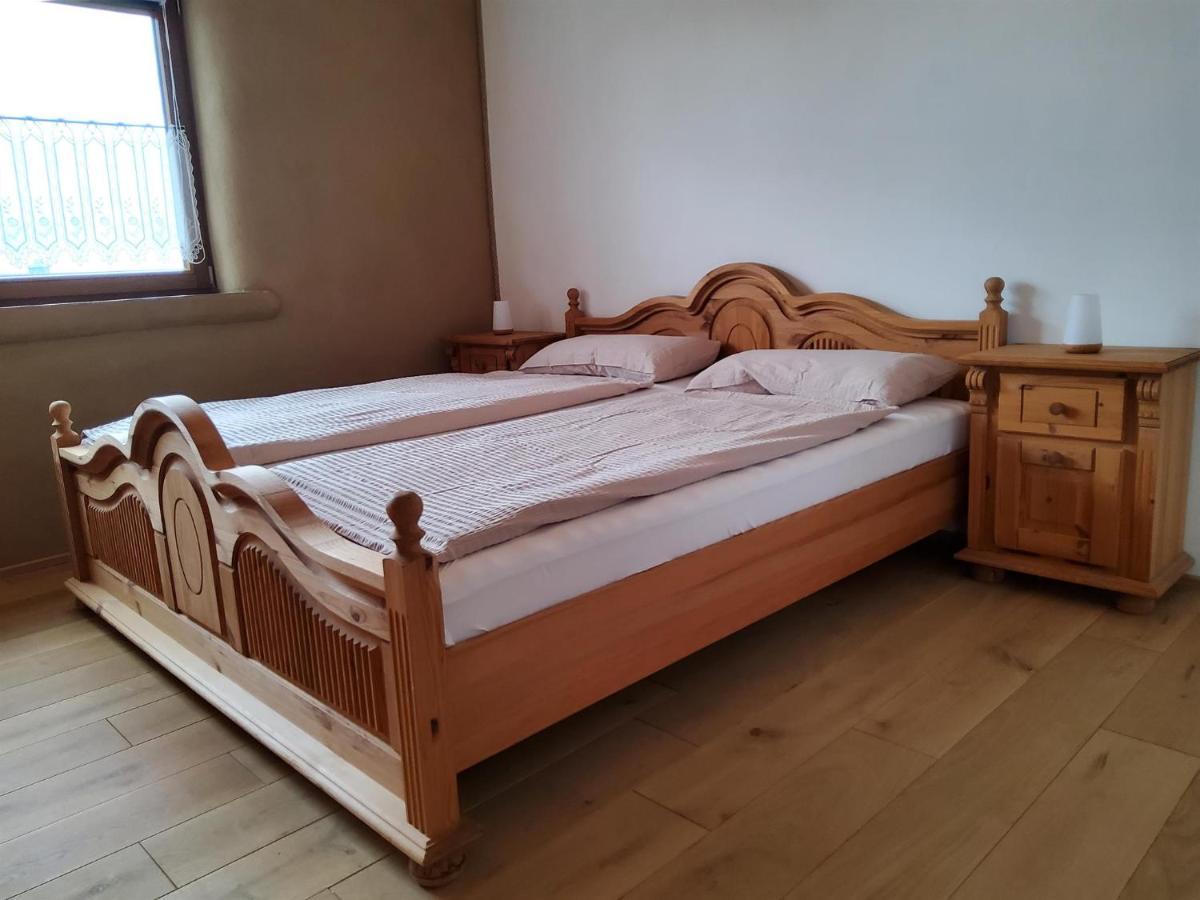 Strohballenhaus 霍夫比伯 外观 照片